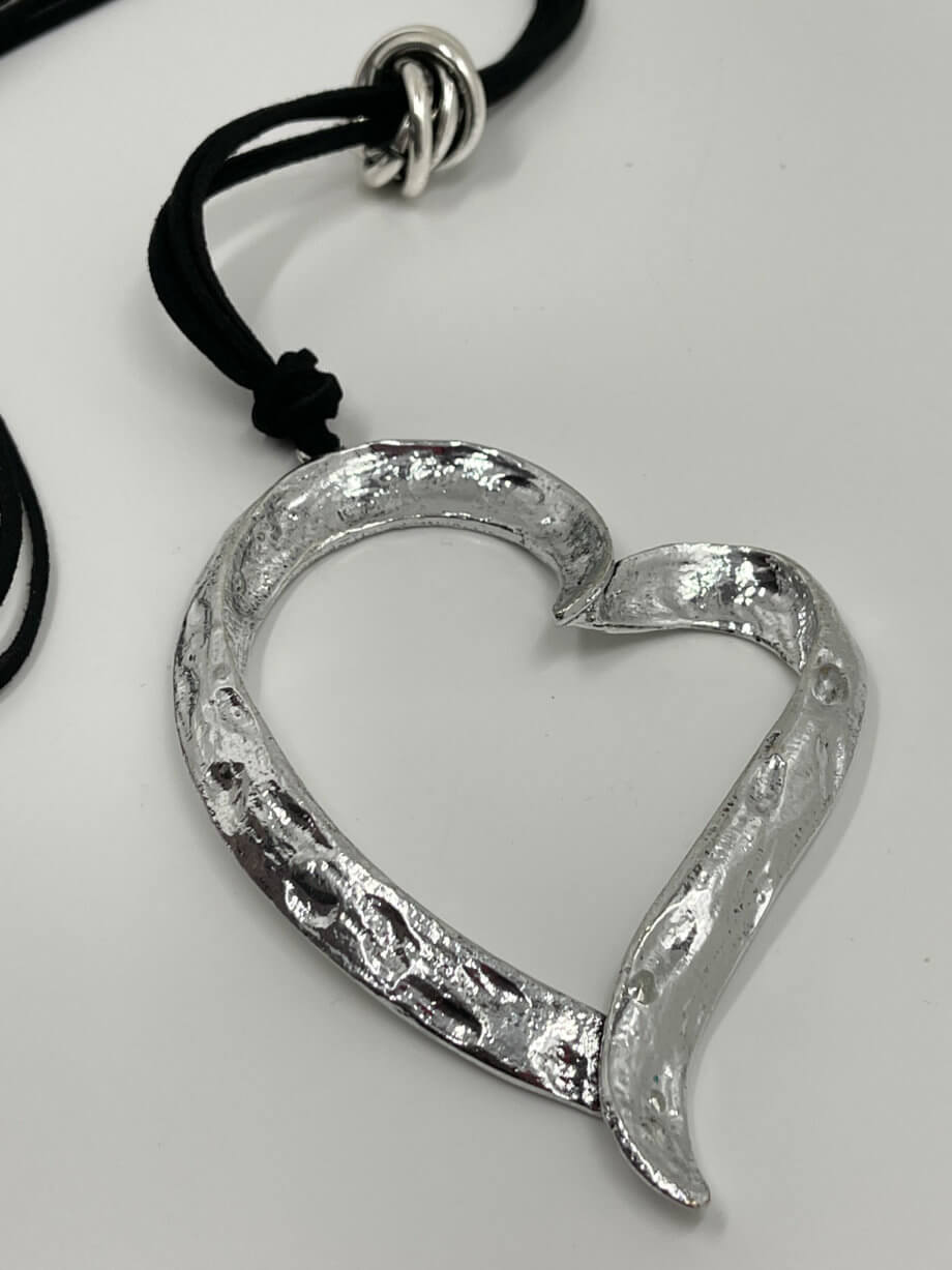 Mika Polus Silver Hammered Open Heart Pendant Suede Necklace